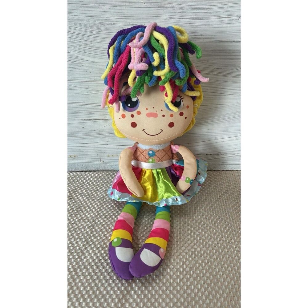 Flip Zee Girls Zandy  candy sweet and Cuddly 2 in 1 plush Rag Doll